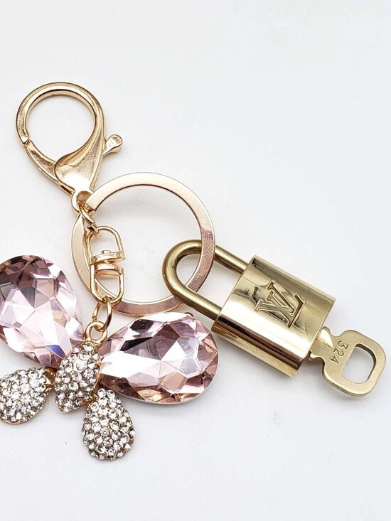 Authentic Louis Vuitton Lock & Key with Unbranded Butterfly Charm, Keychain - Picture 4 of 6